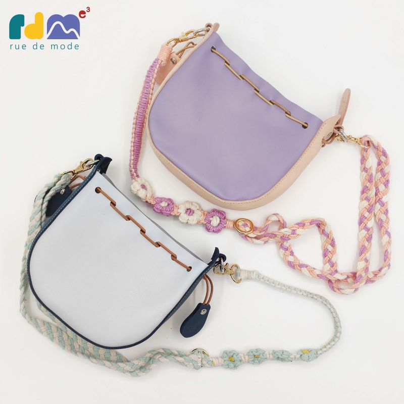 Color-blocking Genuine Leather Drawstring Bag