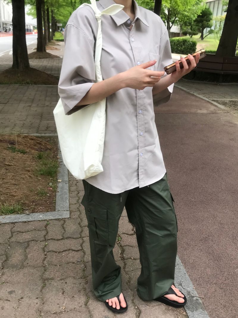 Essential half shirt