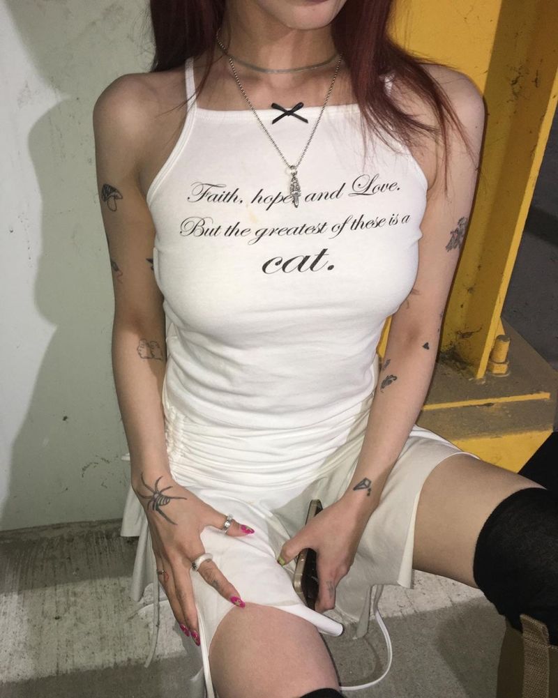 CAT SAYING SLEEVELESS_WHITE