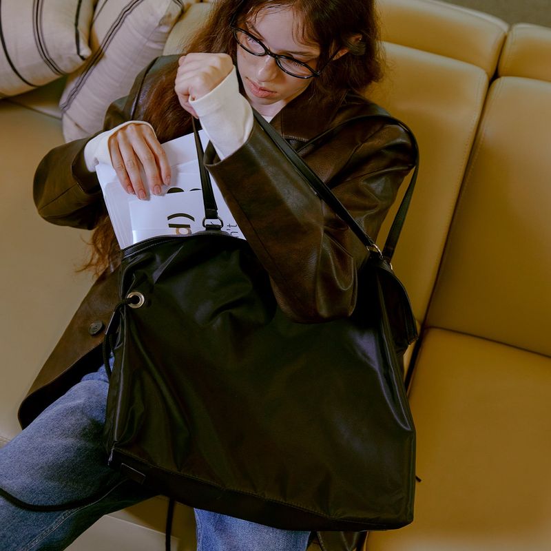 Cozy Big Tote bag (BLACK)