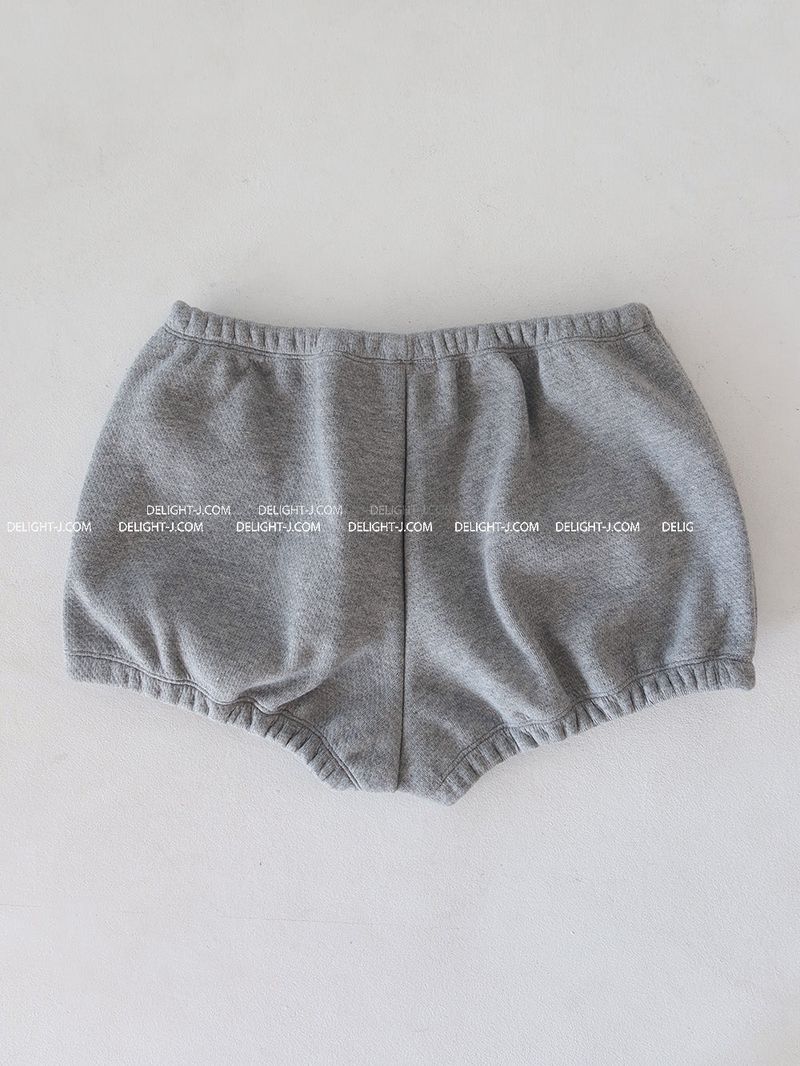 Napping thick balloon shorts