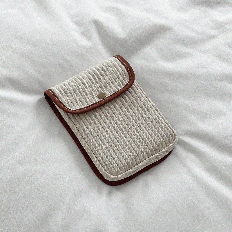 Tablet pouch [M] (Bread)