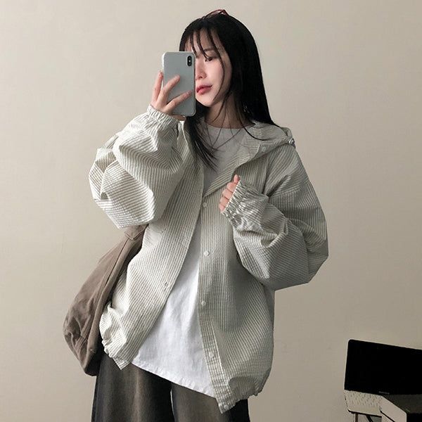 Kiddo Stripe High Neck Hooded Jacket