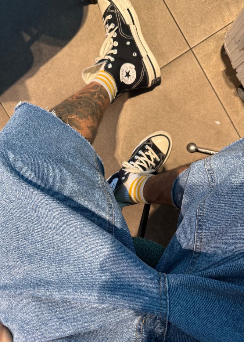 Bermuda waistband ripped jeans