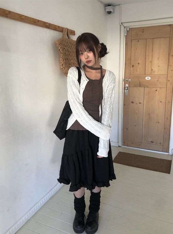 Coun Jacquard Diagonal Shirring Frill Midi Skirt