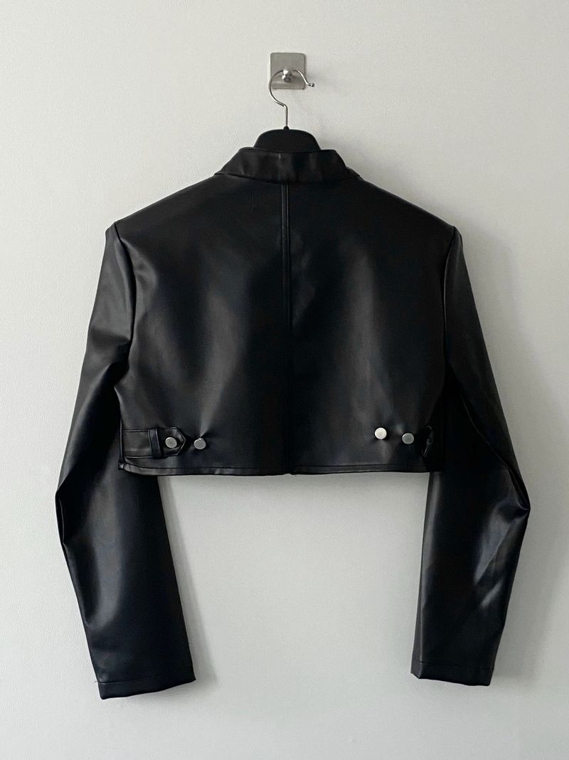 Block crop leather jacket