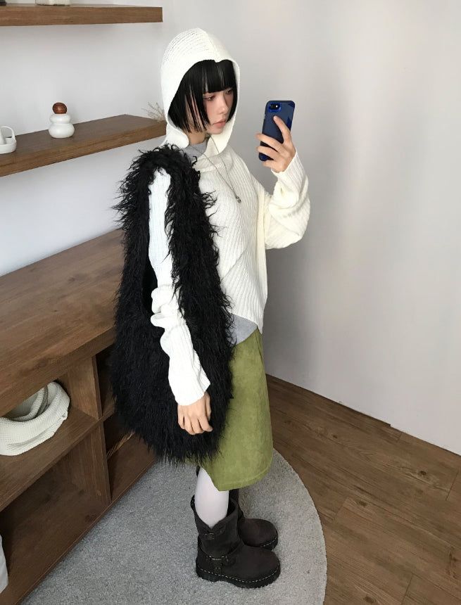 OFF-SHOULDER DRAPE HOOD KNIT