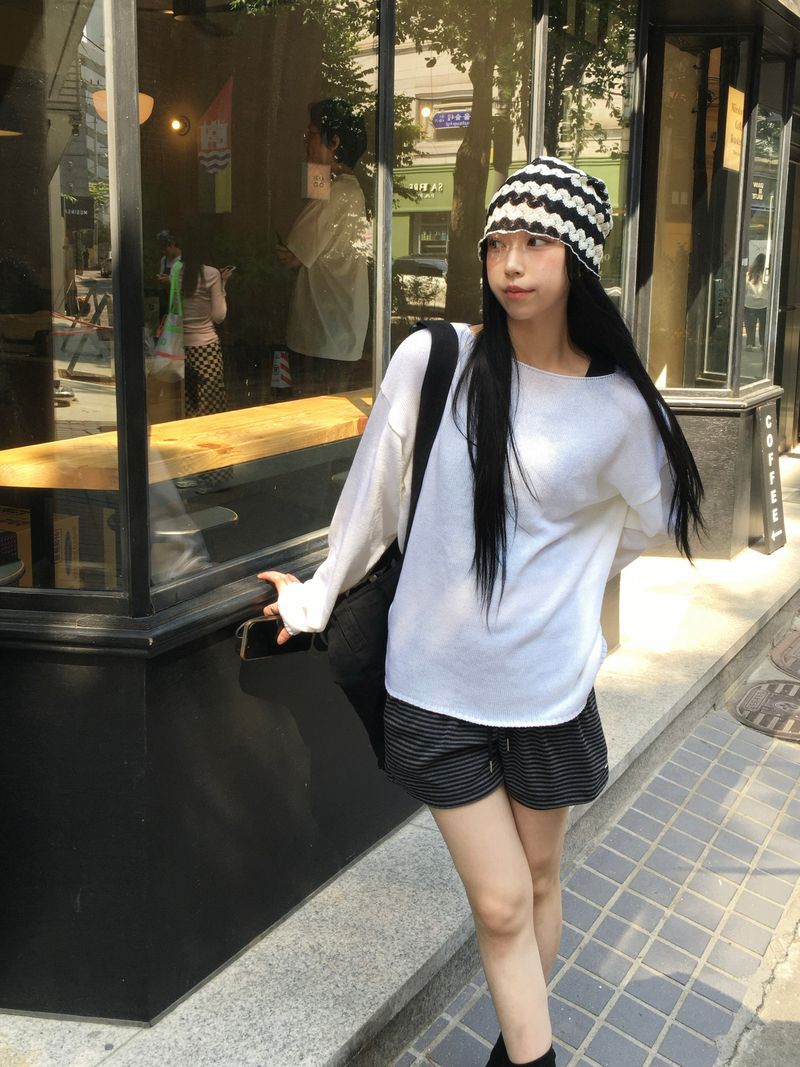 Milk Striped 3/4 Length Shorts (5c)