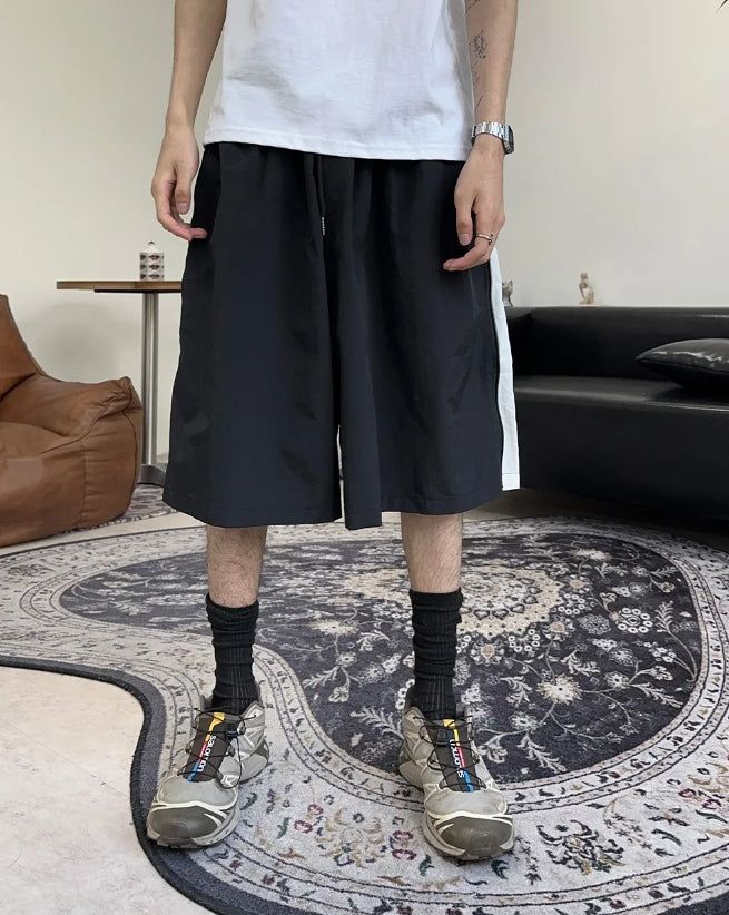 SATIIIZ（サティーズ）の「Ferrard zipper Bermuda pants（Pants）」