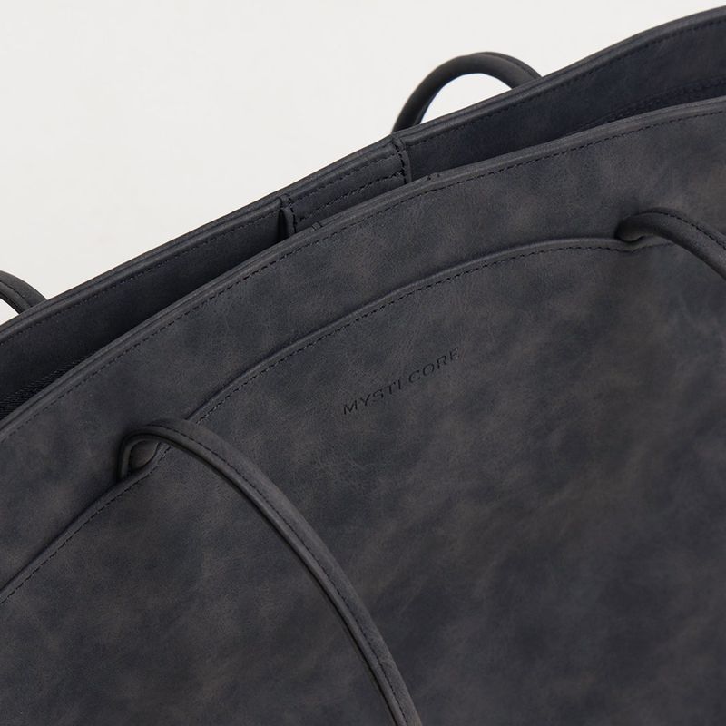 Carmon Bag Black