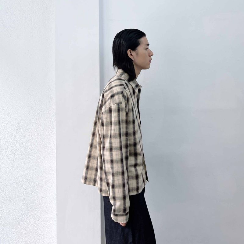 Retro Cropped Plaid Shirt