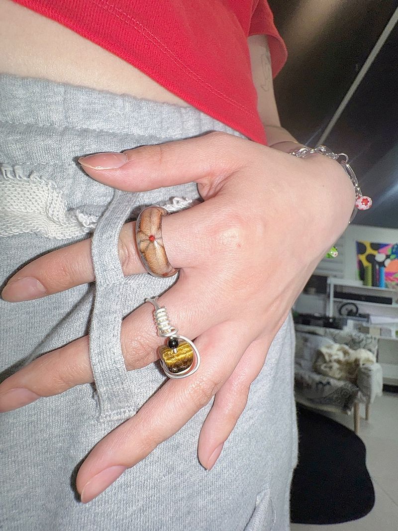 Wood pattern ring (random)