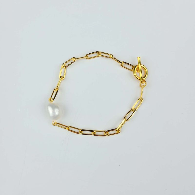 L'OMBRILLANT（ロムブリラント）の「Fresh water pearl toggle bracelet (2COL)（Accessories）」