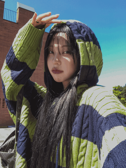 ULAN（ユレン）の「Stripe cable hood warmer knitwear（Tops）」