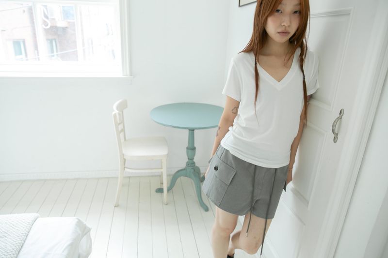 deep v-neck regular half top(3colors)