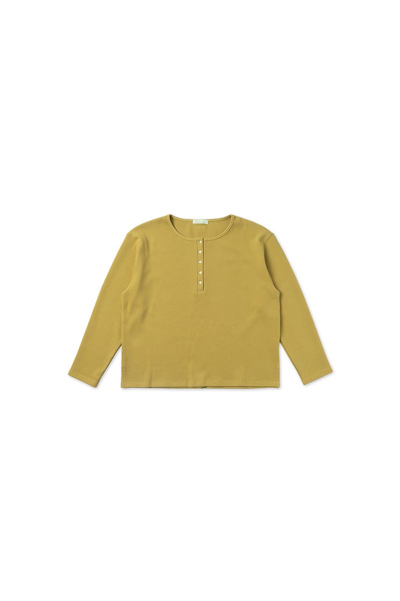 Waffle button t-shirt_mustard