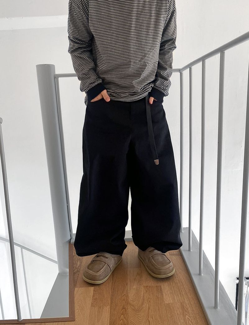 HOLY IN CODE（ホーリーインコード）の「No.1119 ビッグバルーンコットンパンツ（パンツ）」