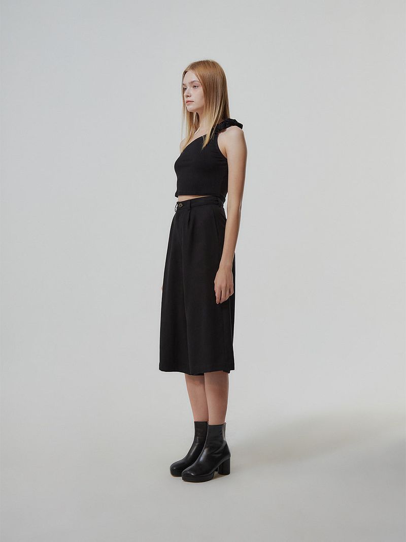 UNBALANCED WRINKLE TOP_BLACK