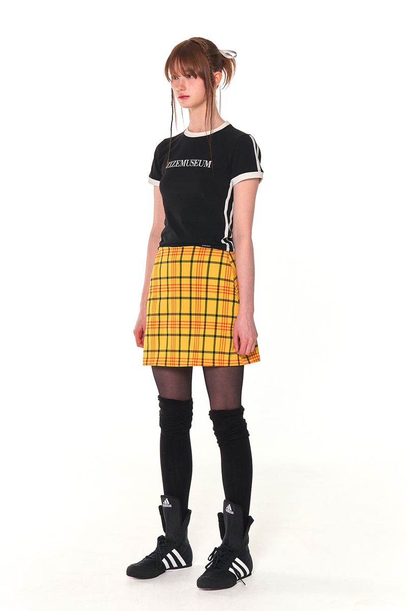 LINGER LINE T-SHIRTS (BLACK)