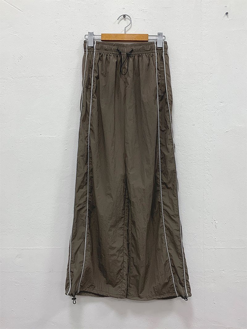 CRISPY PIPING STOPPER PANTS (2COLOR)