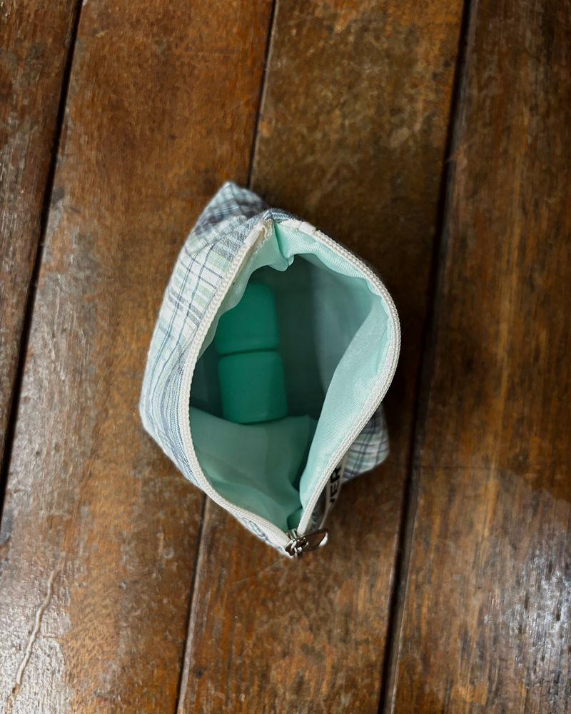 Check flat pouch - blue , M size