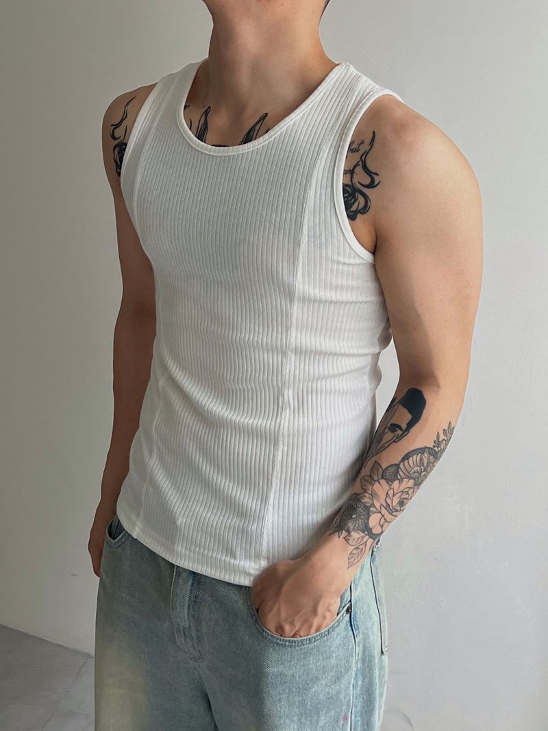 EGONLEO(エゴンレオ)の「Front Cutting Sleeveless(2colors)(Tops)」
