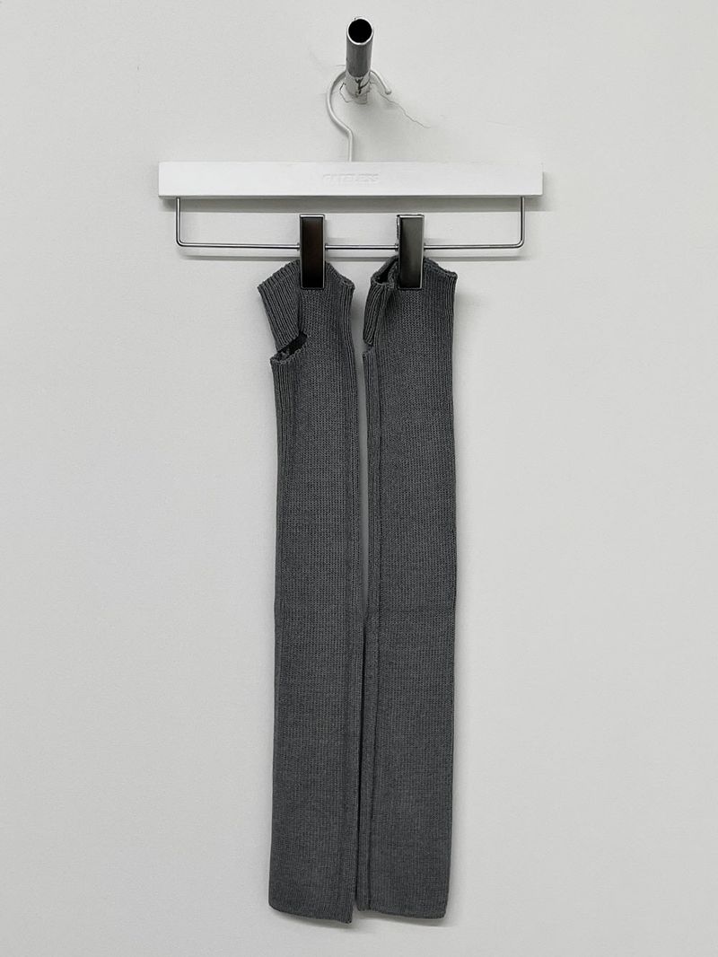 LEG WARMER