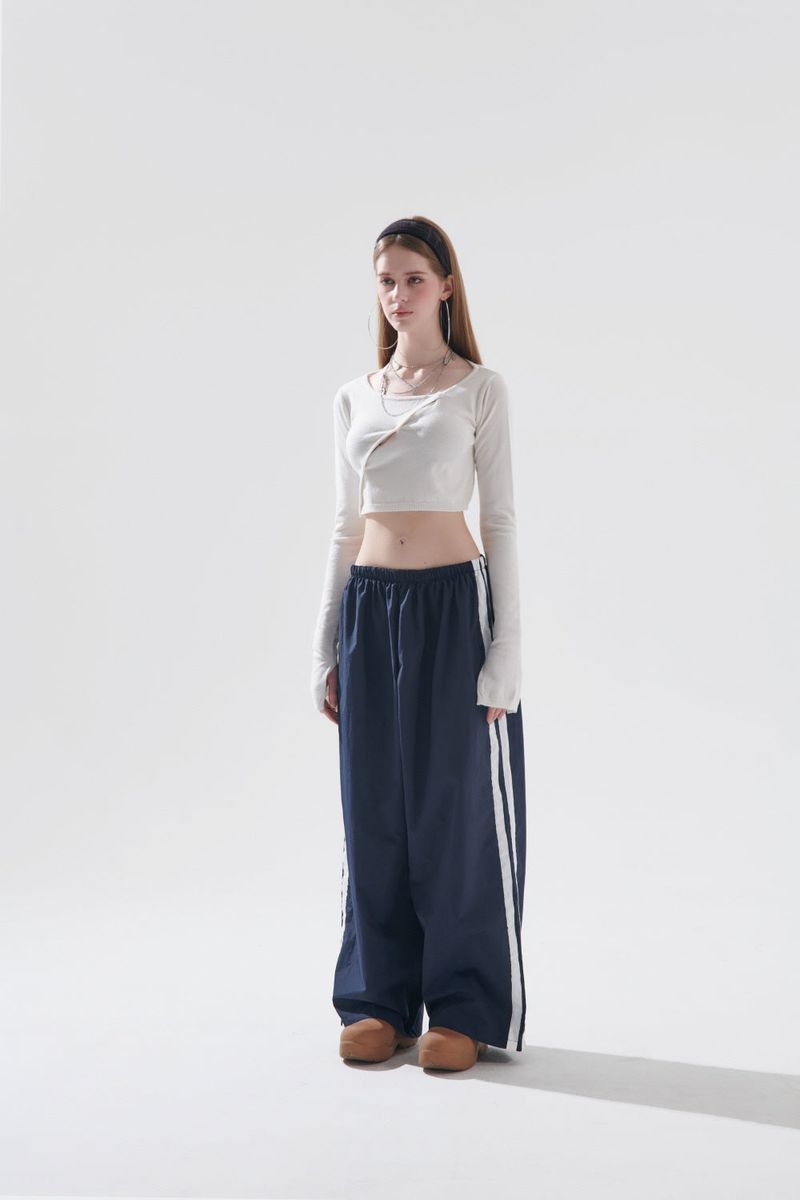 LAY CROPPED CARDIGAN