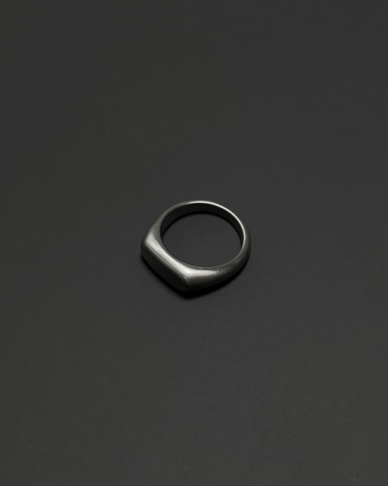 simple matte ring