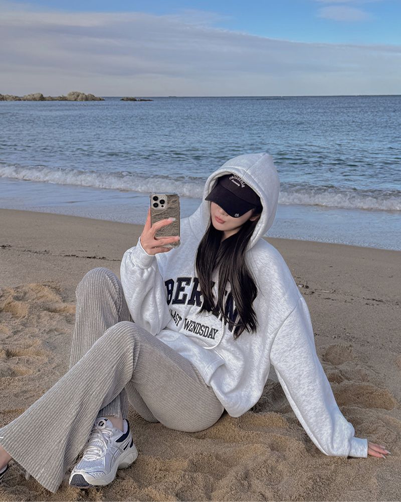 MAYBINS（メイビンス）の「Overfit fleece hoodie（Tops）」