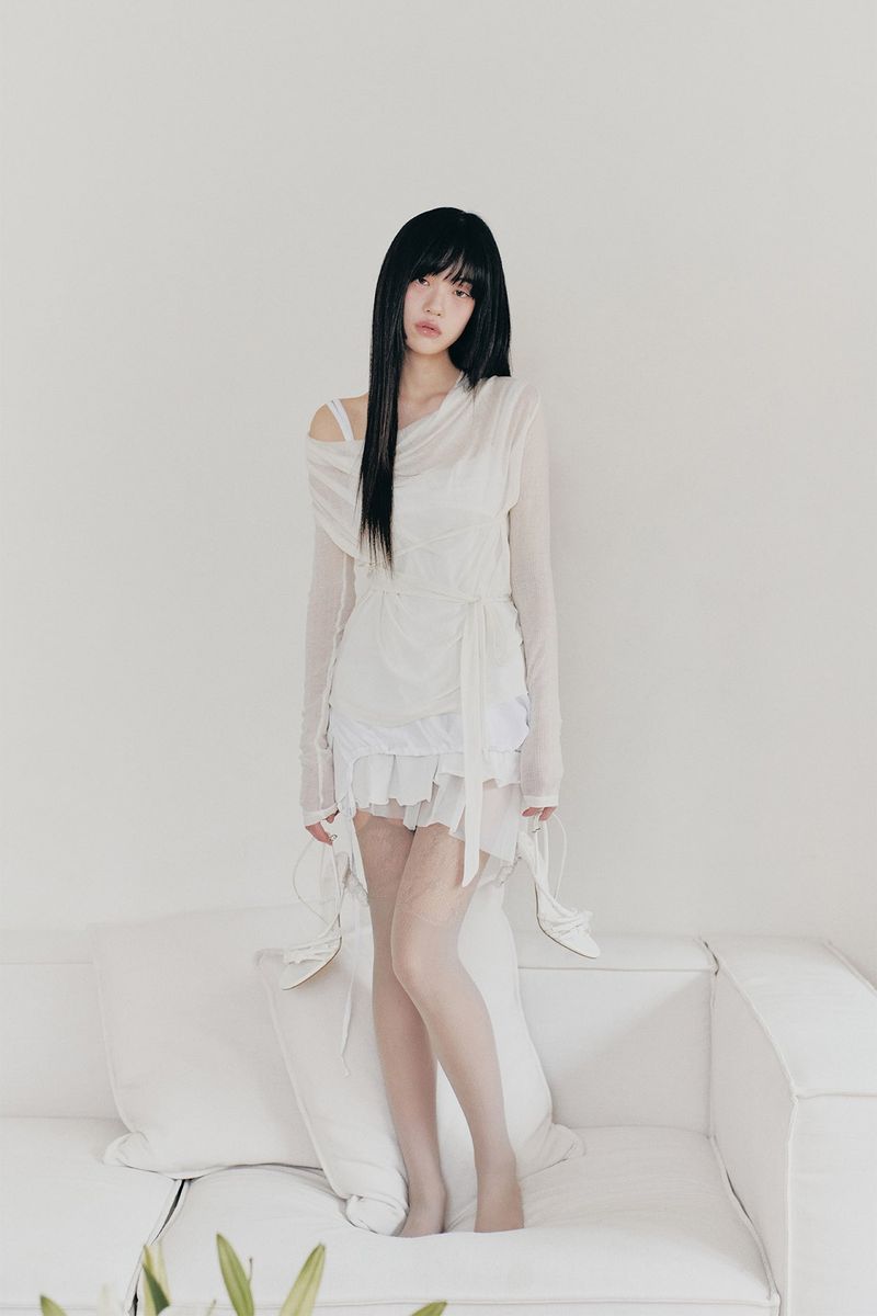 PAIN OR PLEASURE（ペインオアプレジャー）の「LILY COWL RIBBON TOP ivory（Tops）」