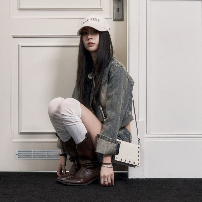 blackpurple（ブラックパープル）の「Takara Mini Crossbag (4カラー)（Bags）」