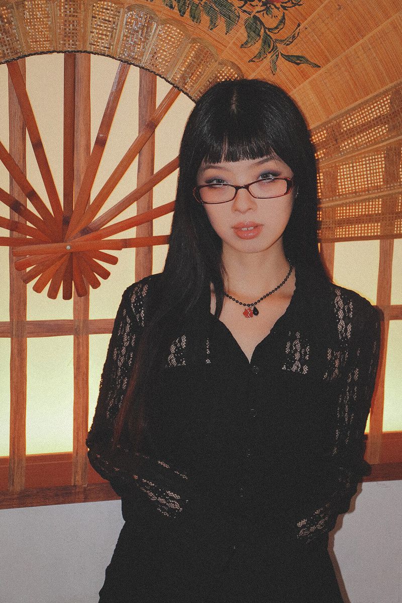 紅煙 Black rose choker