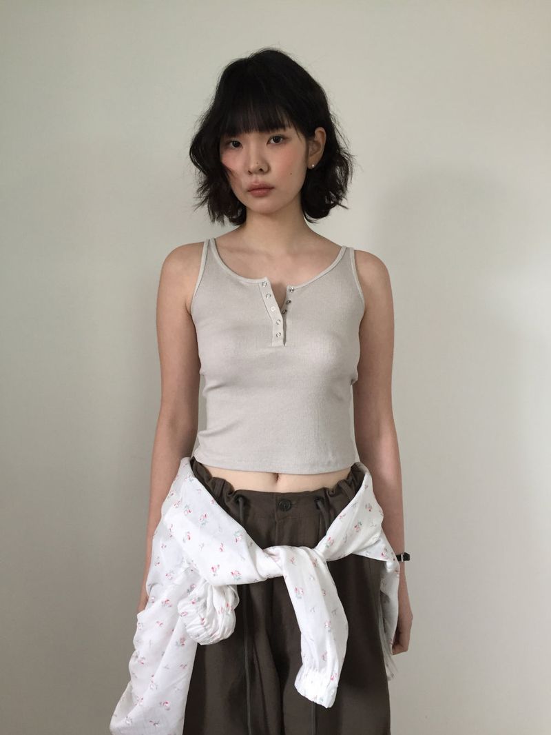 DUGGY(ダギー)の「Pigment Rivet Camisole (3color)(Tops)」