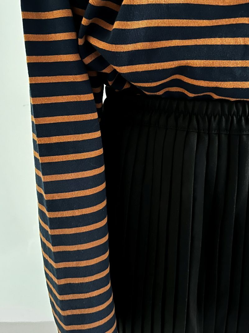 Brick Stripe T-shirts