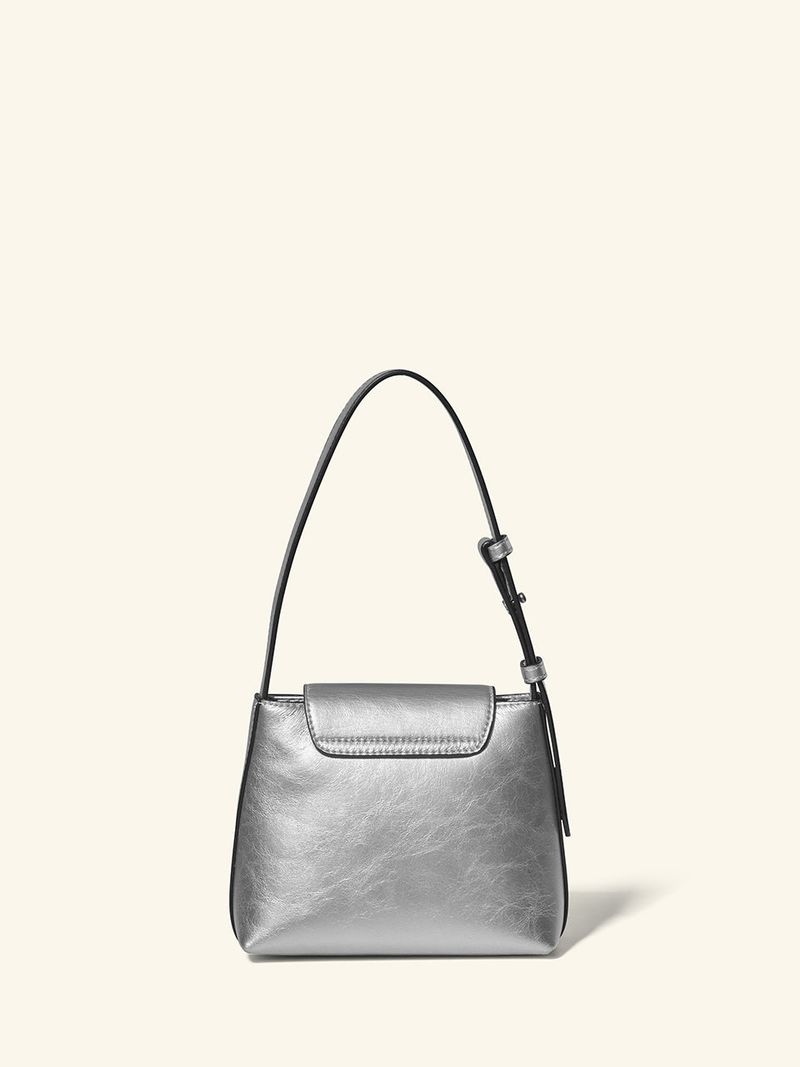 Egg Lock Tote