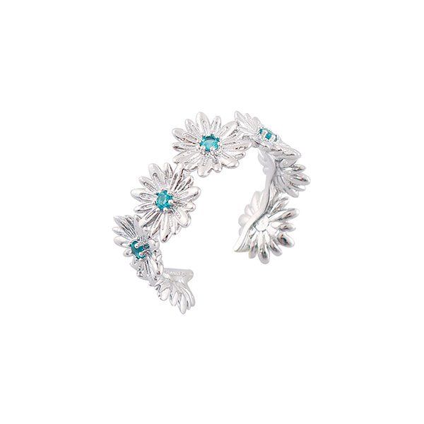 Baby flowy ring
