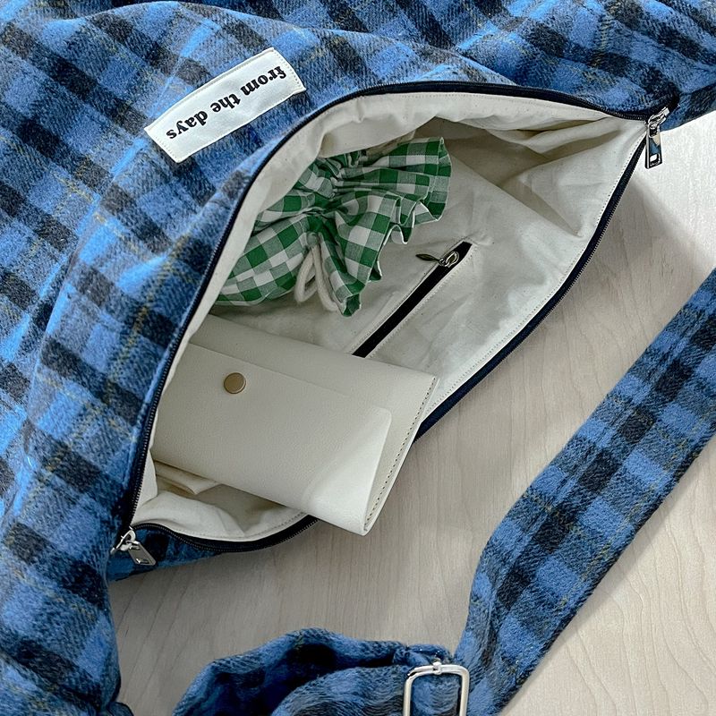 【MADE】Checkered wool big cross bag