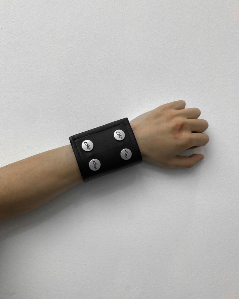 DK HAND BANDAGE (Black)