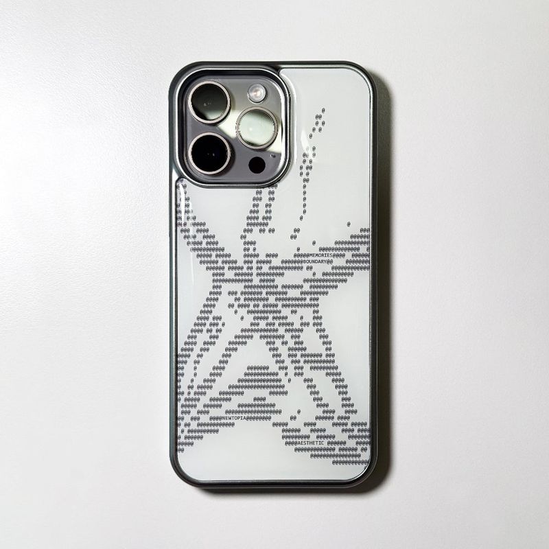 MEMORIESBOUNDARY（メモリーズバウンダリー）の「NTA StellarFish_ASCII CORE_004 Phone Case (SV_White)（Smartphone Accessories）」
