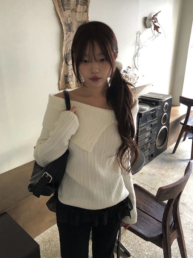 Fuzz Collar Rib Off-Shoulder Slit Long Sleeve Knit