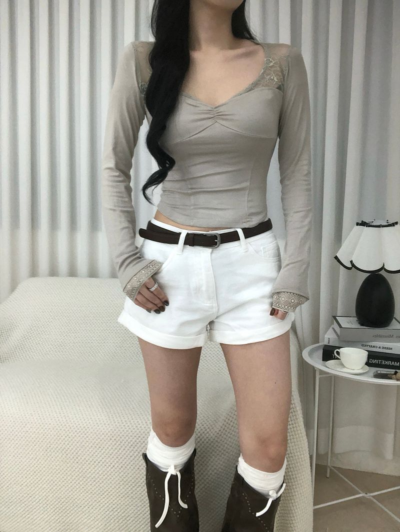 Lace Curve Slim Top