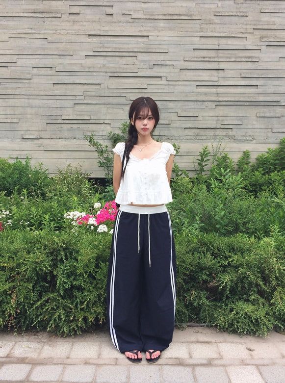 Deumyo Color Matching Track Nylon Banding Wide Pants