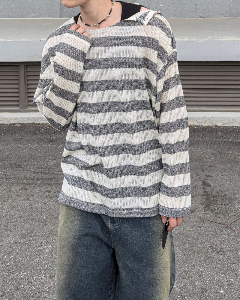 Lure shoulder snap stripe knit