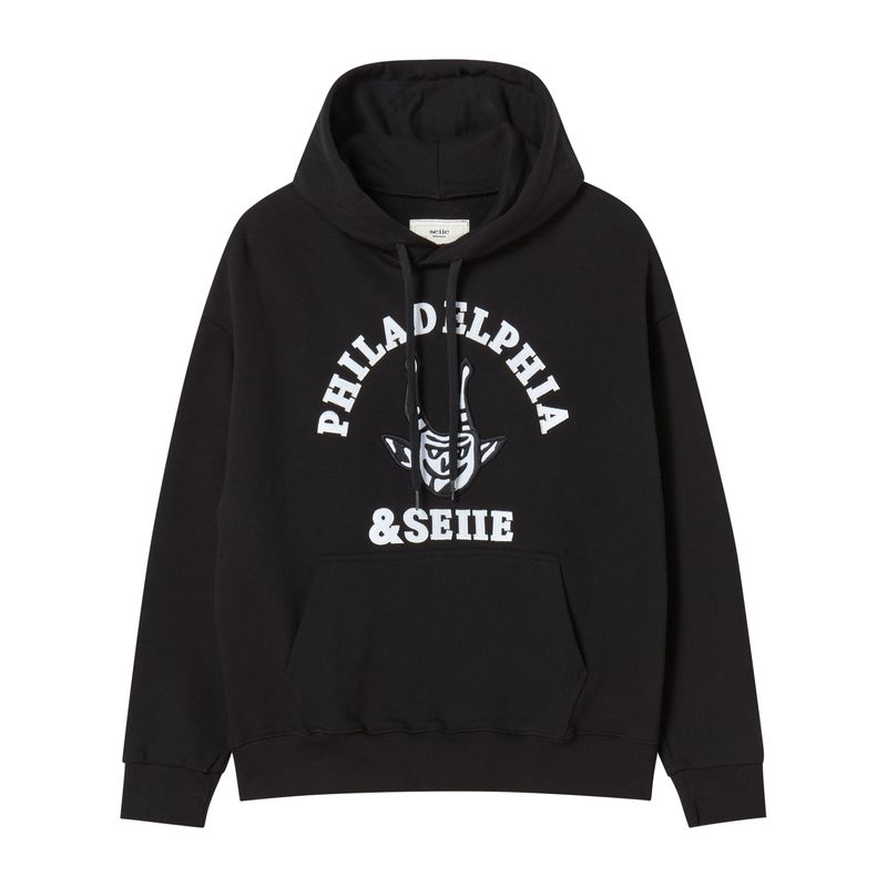 seiie(セイエ)の「デビルステッチアップリケフーディー ブラック(トップス)」