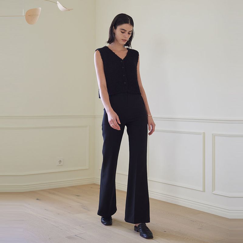 BOOTCUT SLACKS (BLACK)