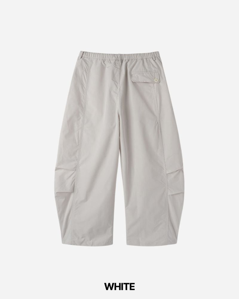 Light Pintuck Curved Pants