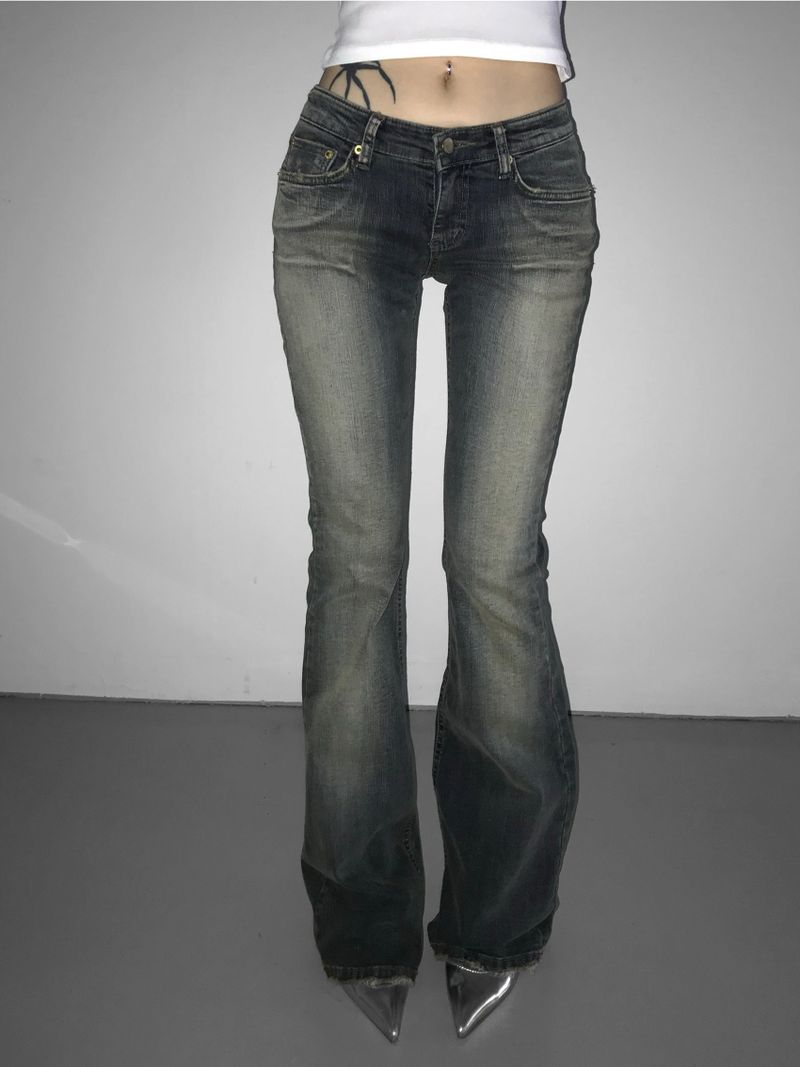 deeping washing tight denim