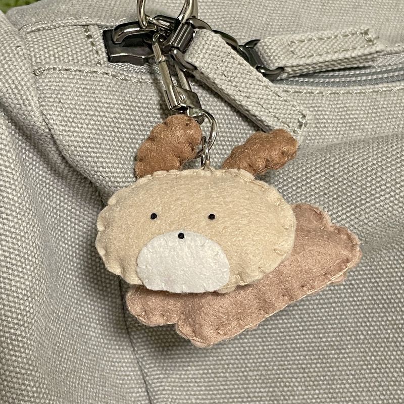 [MADE] Flying Puppy Key ring