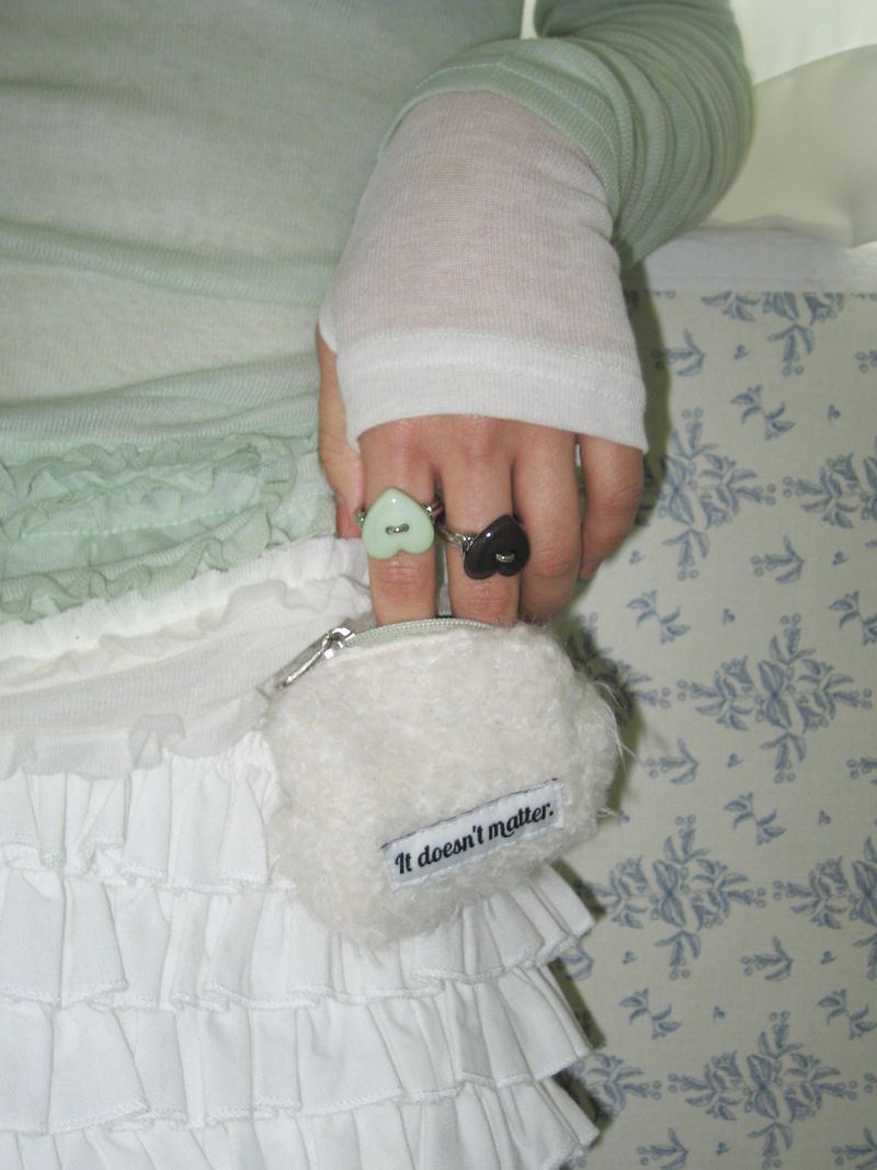 Booboo Pouch (Ivory, Mini Key ring)